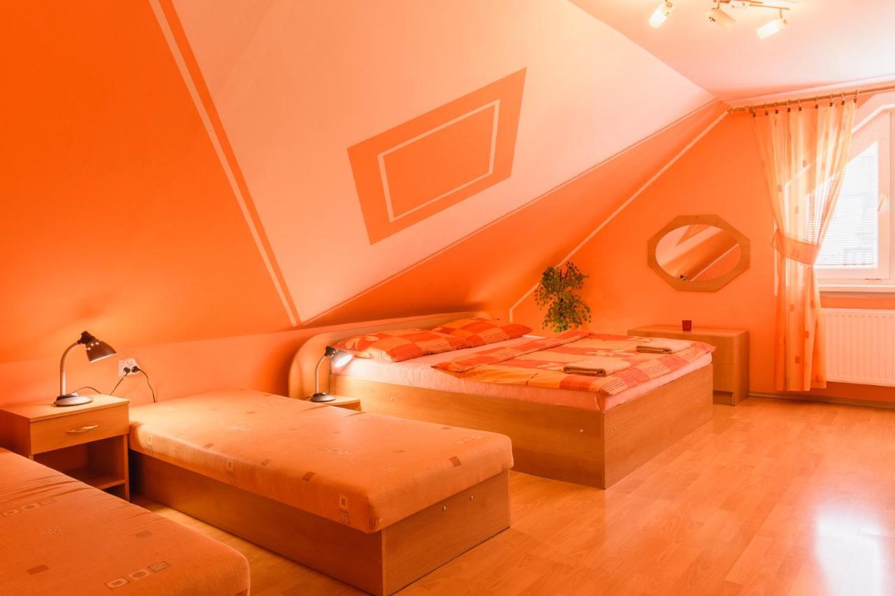Apartman Elegant Bešeňová Buitenkant foto